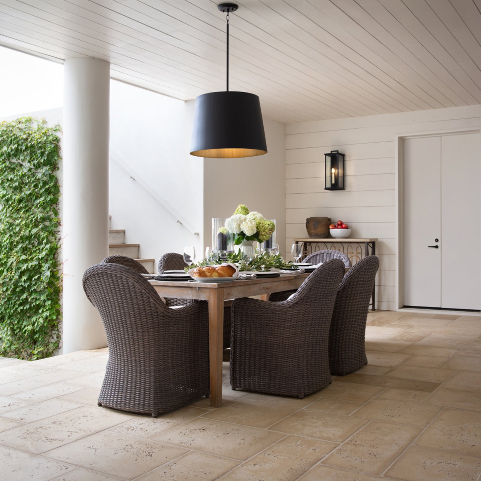 Adler Hanging Pendant