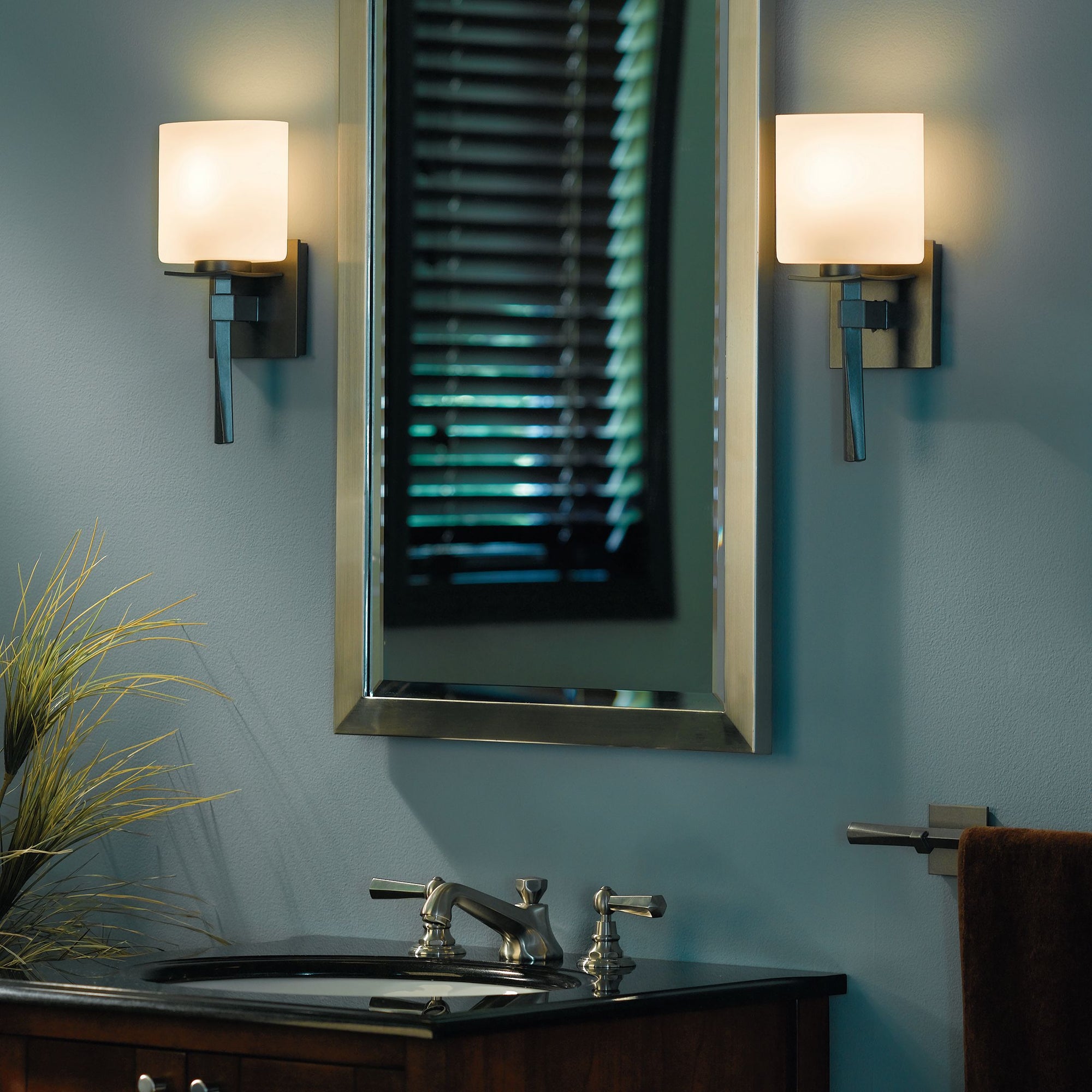 Hubbardton Forge Beacon Wall Sconce