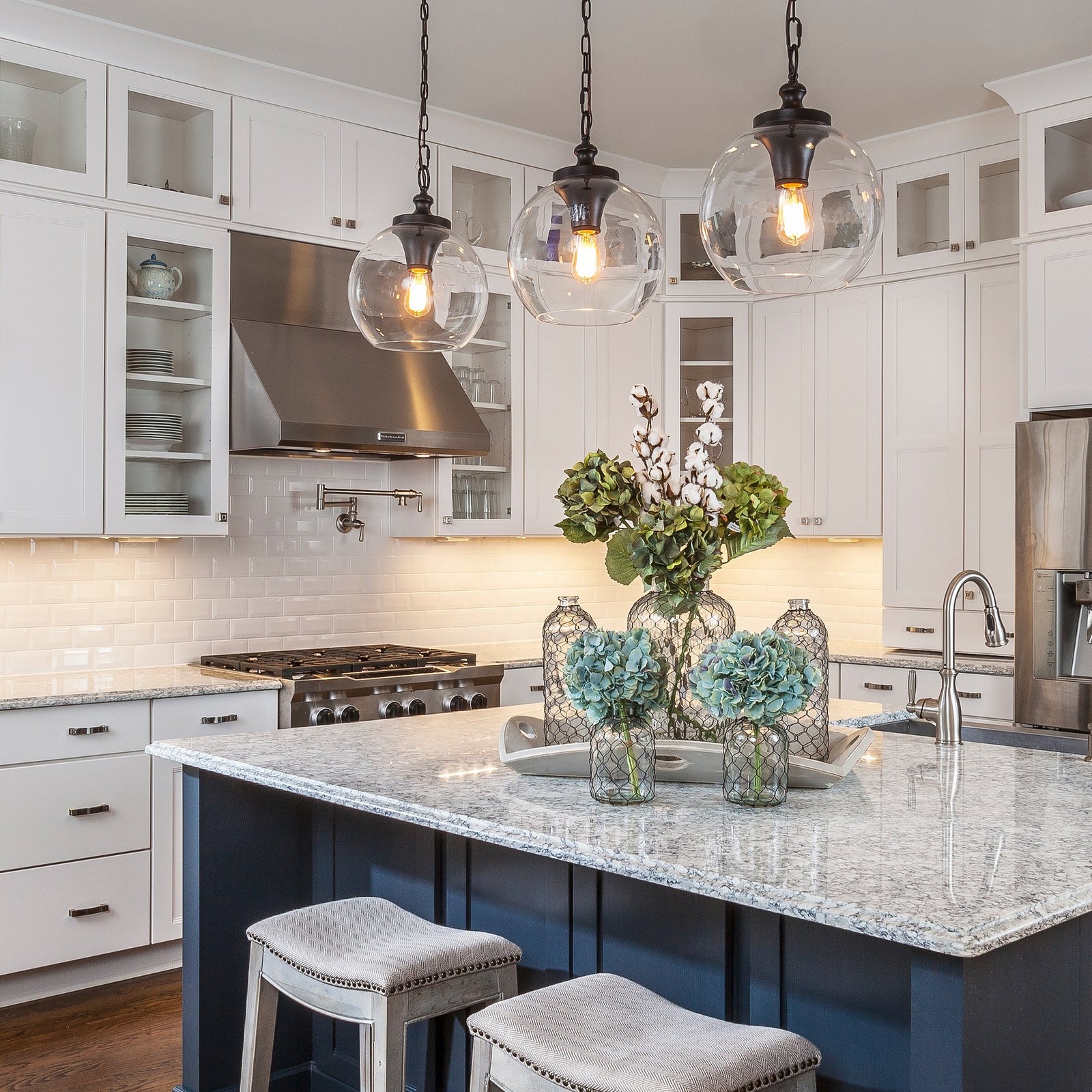 Feiss Tabby Clear Glass Pendant