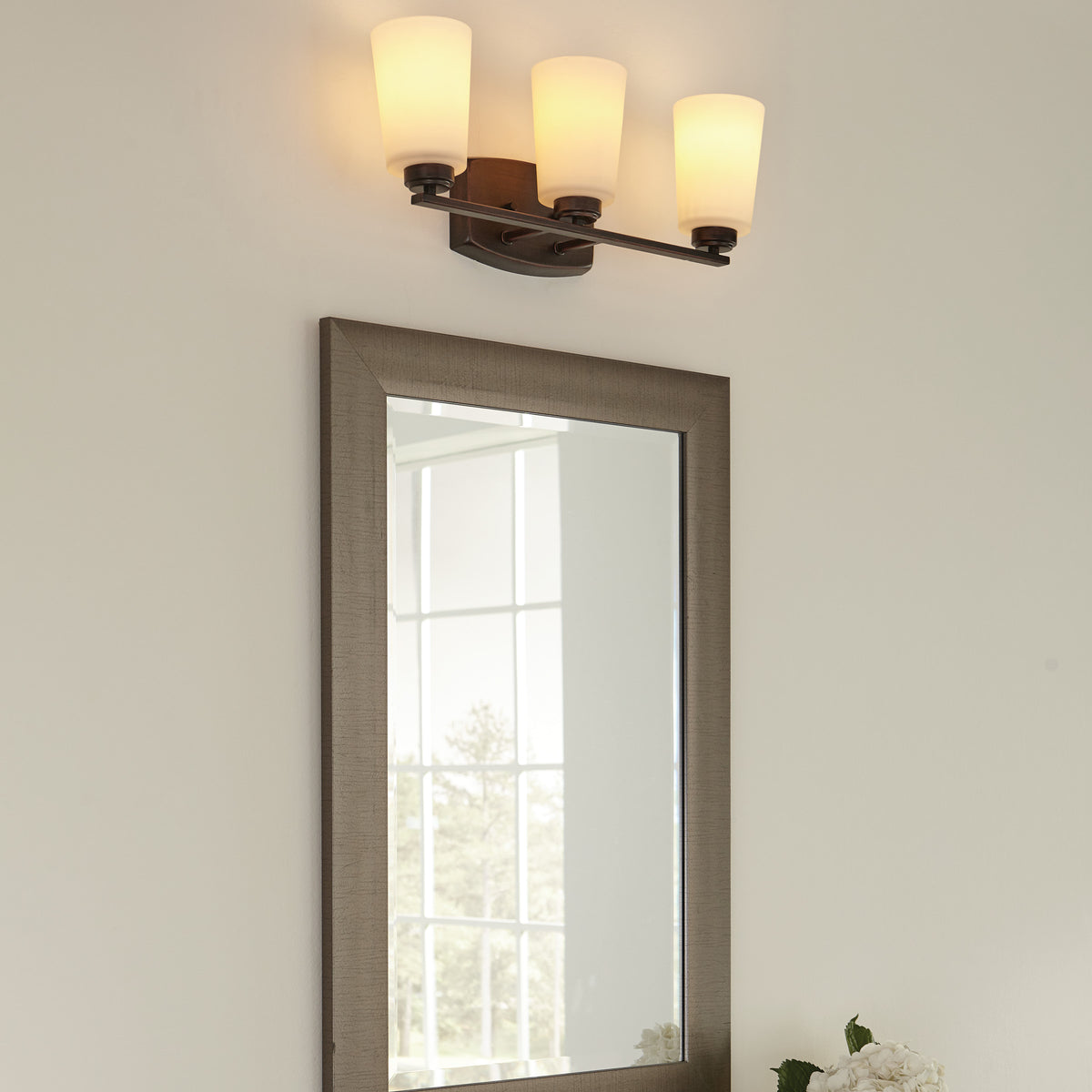 Franport Three Light Wall / Bath