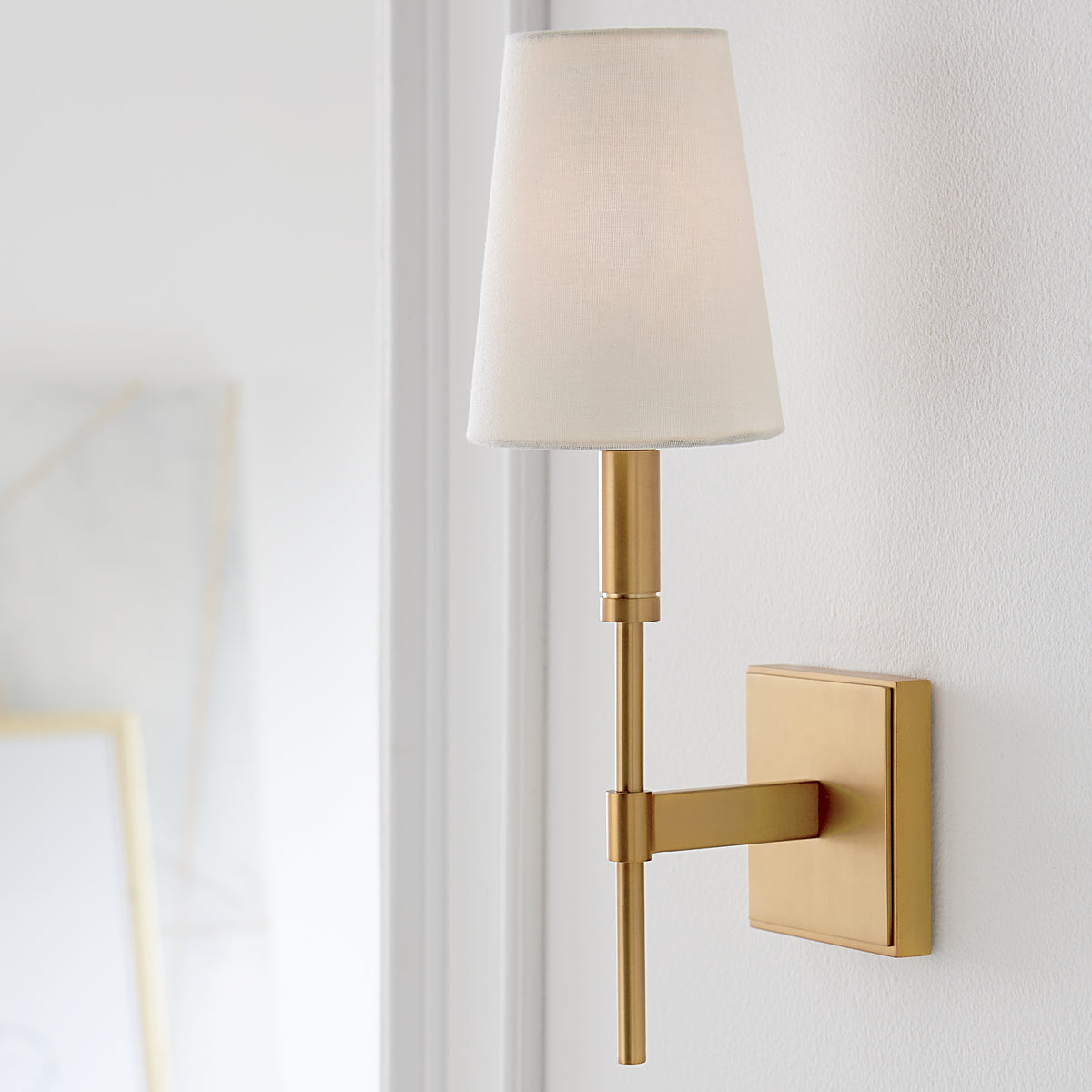 TOB Thomas O&#39;Brien Generation Lighting Beckham Classic Wall Sconce
