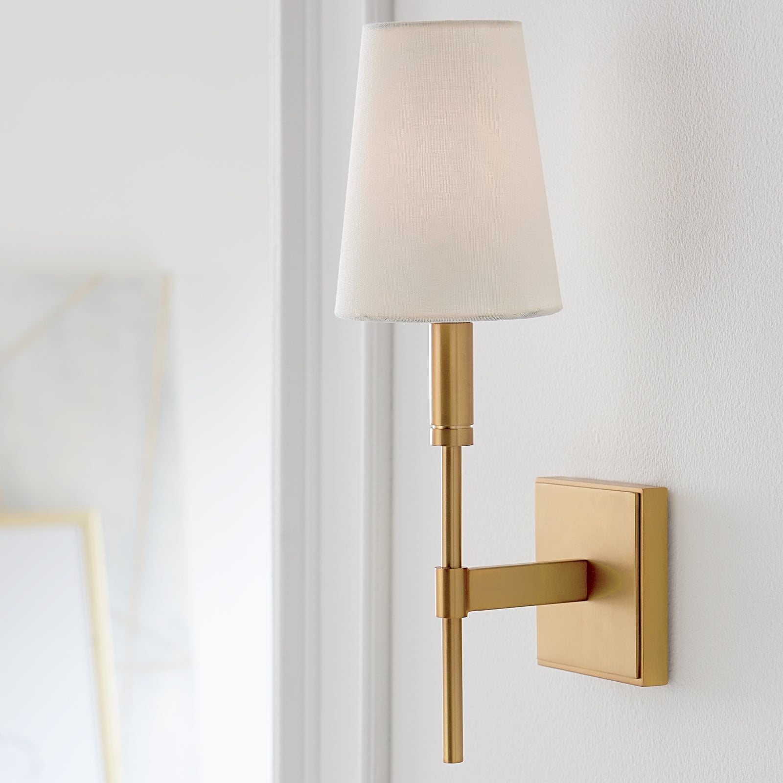 TOB Thomas O'Brien Generation Lighting Beckham Classic Wall Sconce