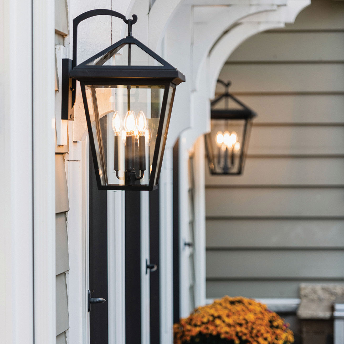 Hinkley Alford Place Outdoor Wall Sconce